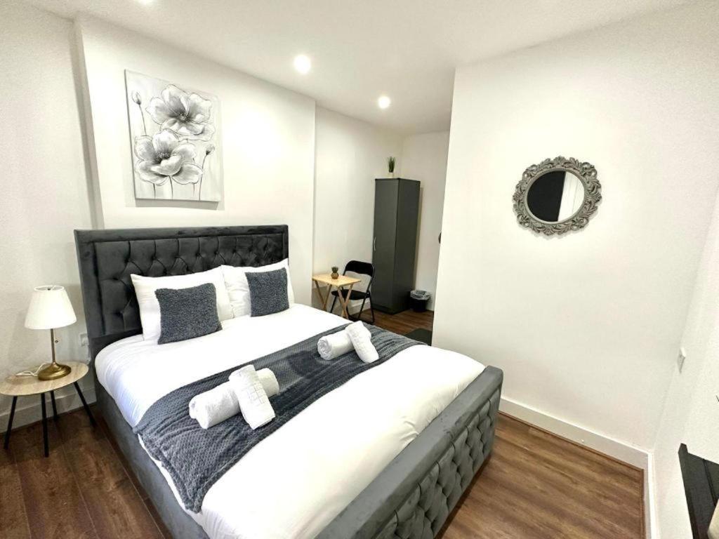 Hounslow Suites - Tw3 Bagian luar foto