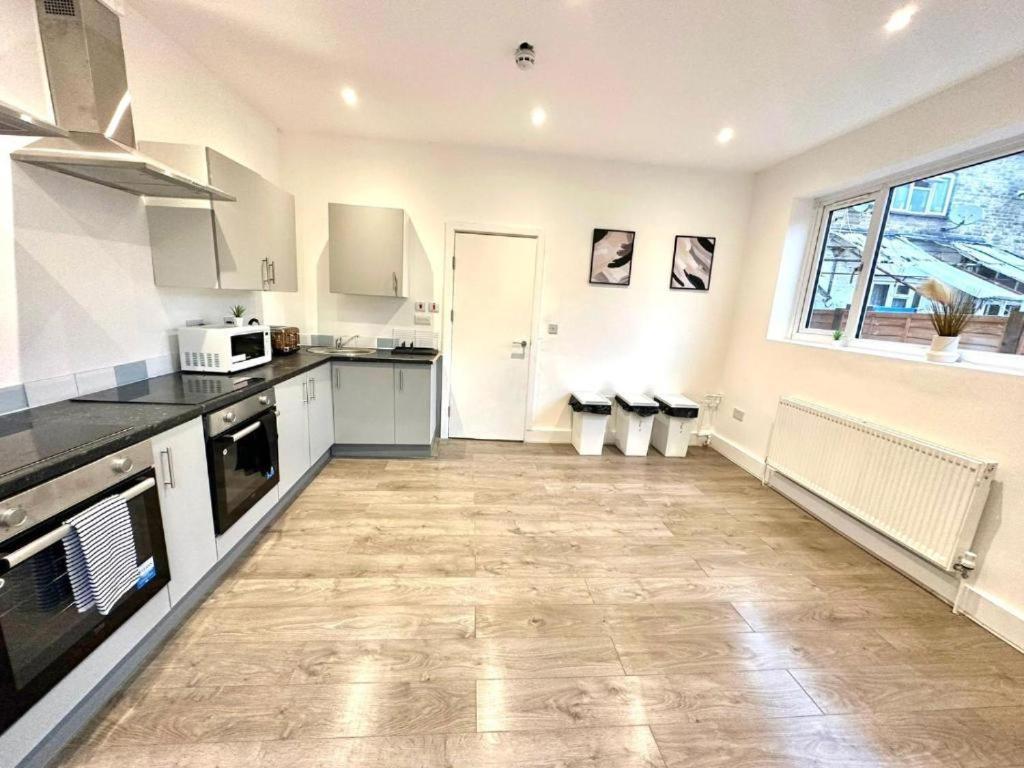 Hounslow Suites - Tw3 Bagian luar foto